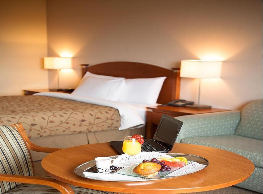 Quality Inn Rouyn-Noranda Екстер'єр фото